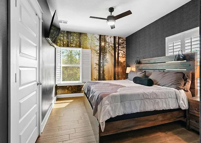 Indoor Pirate Retreat With Elevator Gameroom Close To Holiday home Pensacola